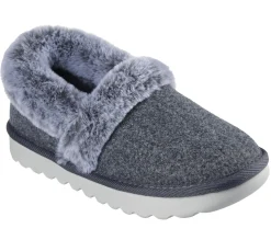 Cozy Up - Frosty Snuggles