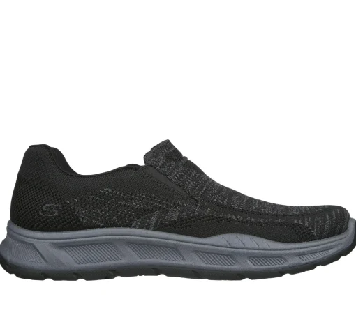 Relaxed Fit: Cohagen - Knit Walk