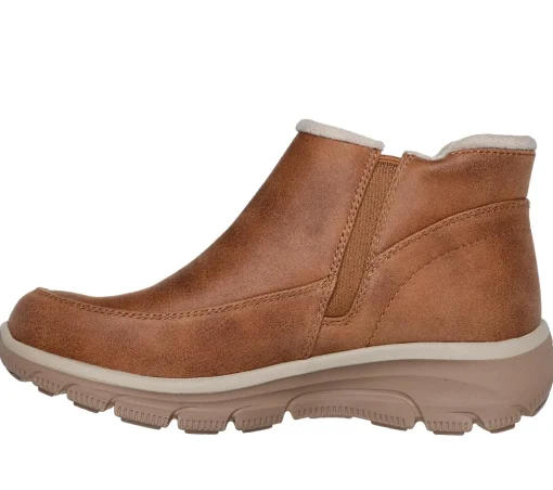 Relaxed Fit: Easy Going - Into Fall